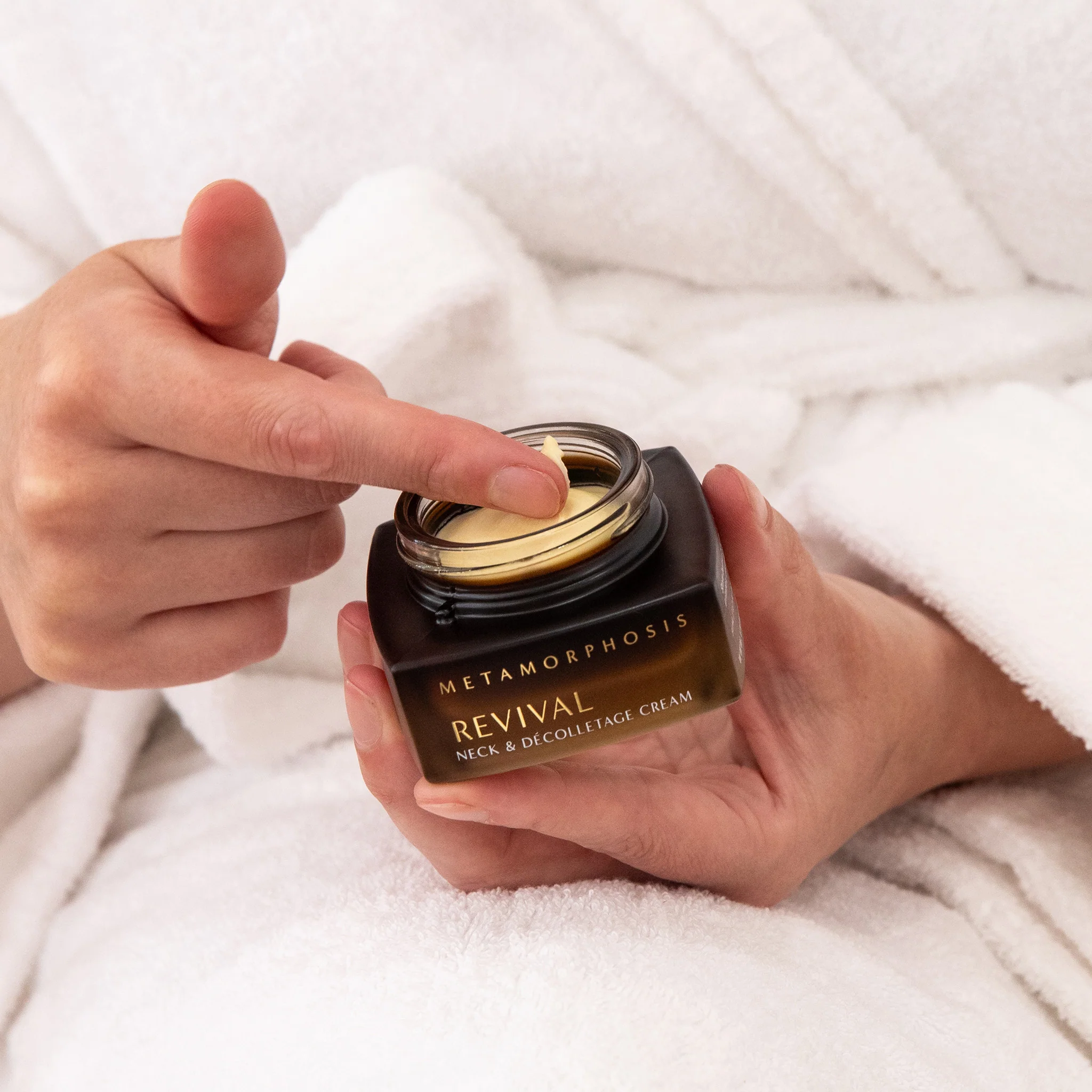 REVIVAL Neck & Decolletage Cream