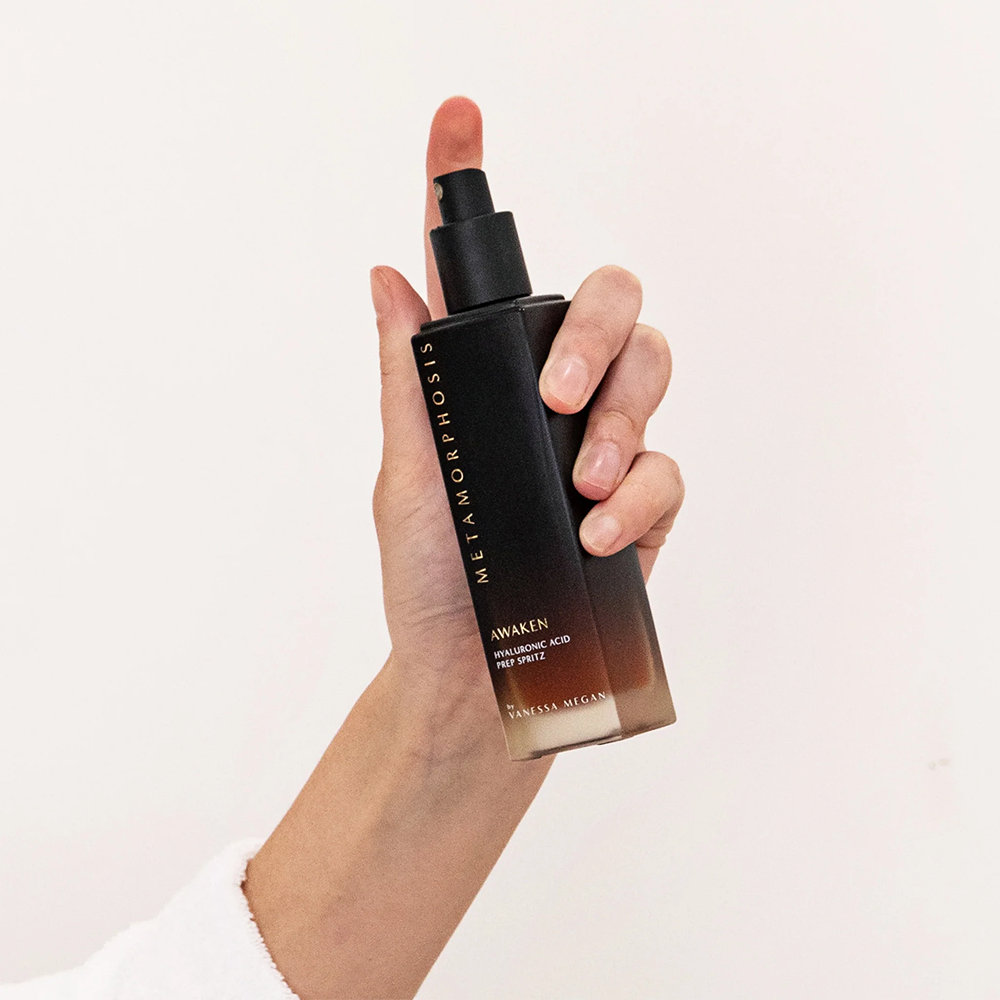 AWAKEN Hyaluronic Acid Prep Spritz